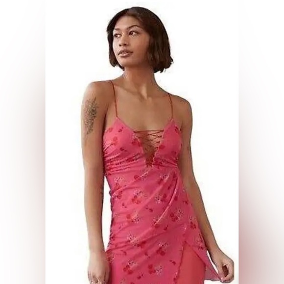 NWT Urban Outfitters Women’s Pink Cherry Print Mini Dress SZ S💗🍒 - Picture 2 of 14
